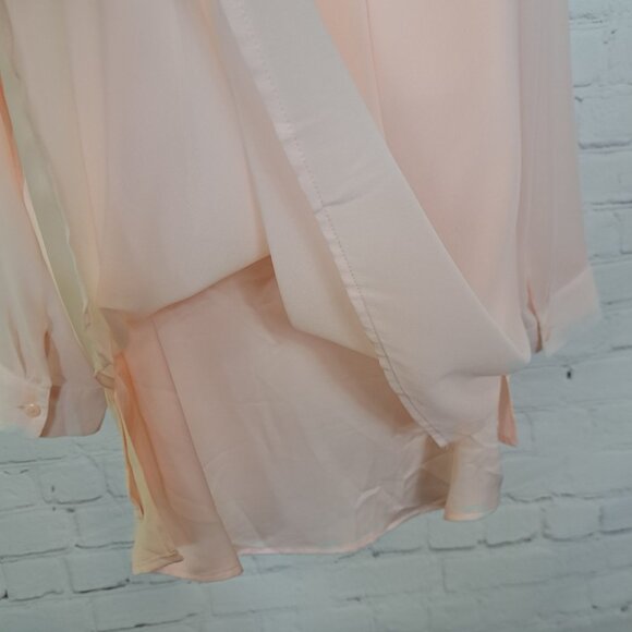 Chico's Peach Casual Button Up Shirt Size 3 - Picture 7 of 12
